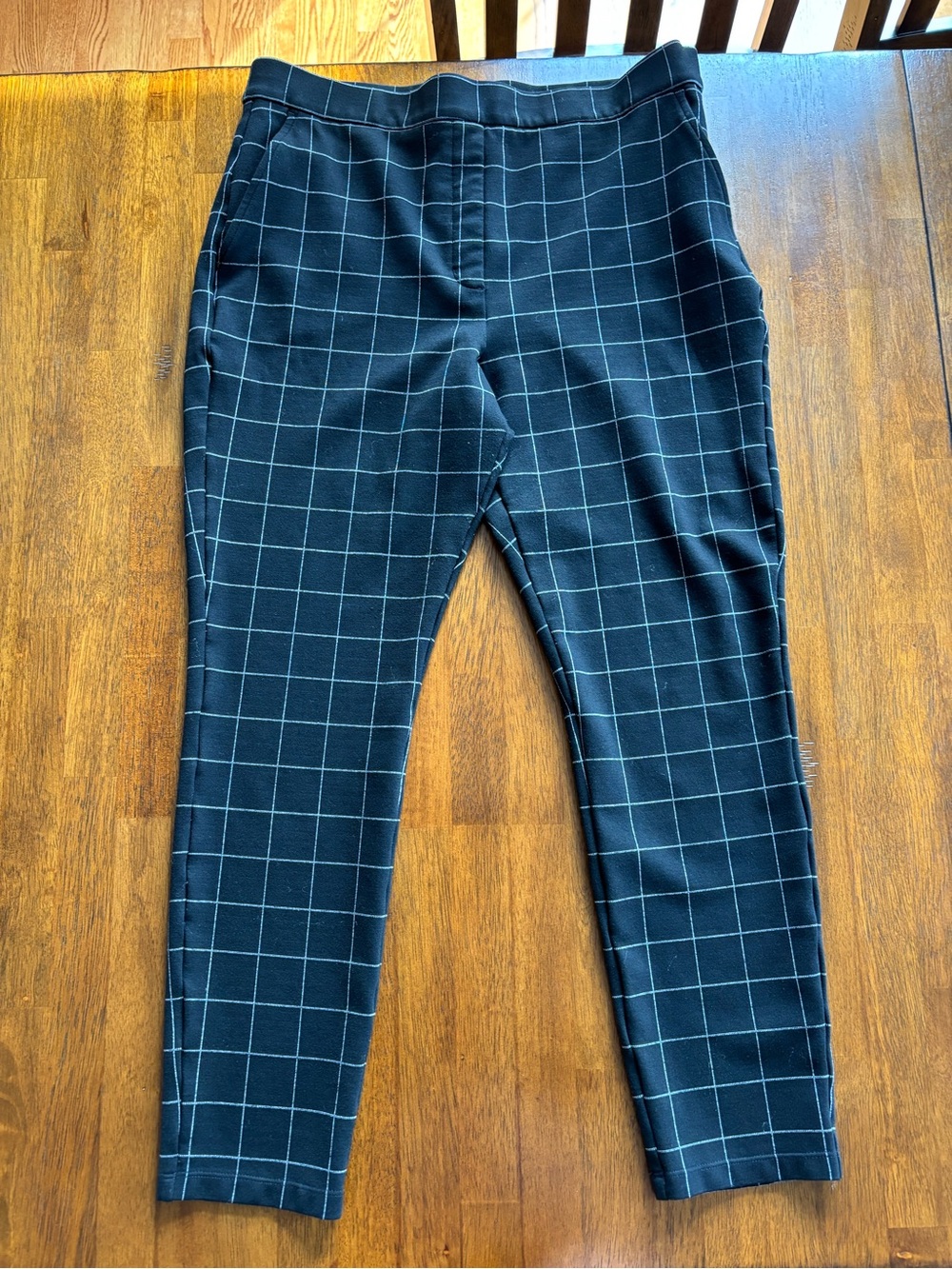 Women’sExpress Black Windowpane Plaid Ankle Pants Size Large